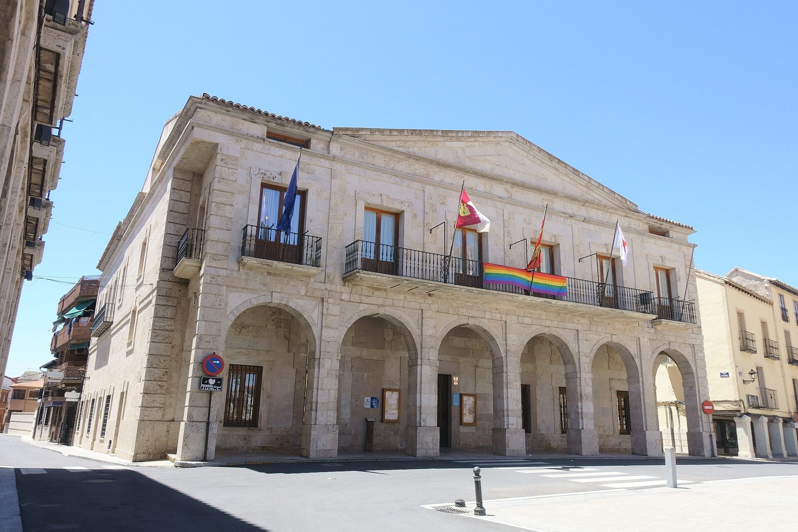 Casa consistorial de Yepes